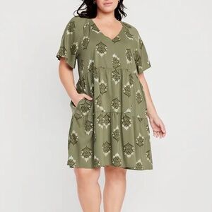 Old Navy Olive Green Floral Tiered V-Neck Dress